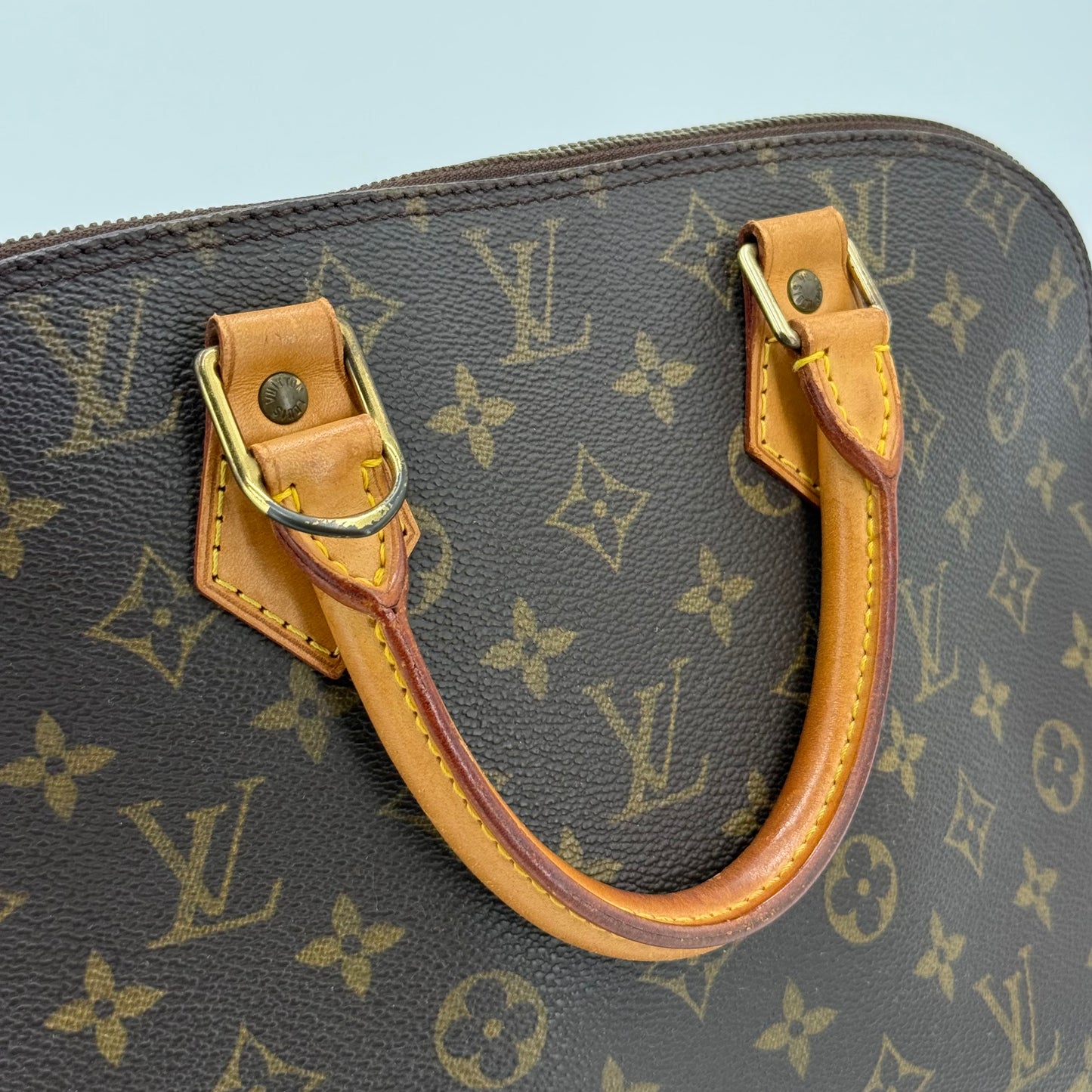 Louis Vuitton Alma