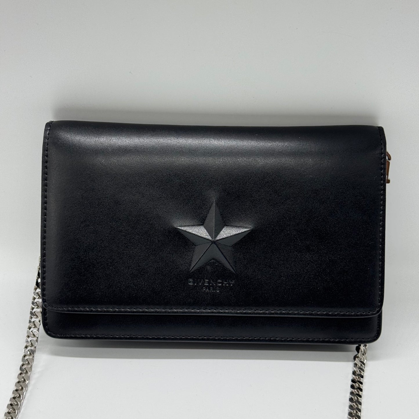 Givenchy Woc Pandora