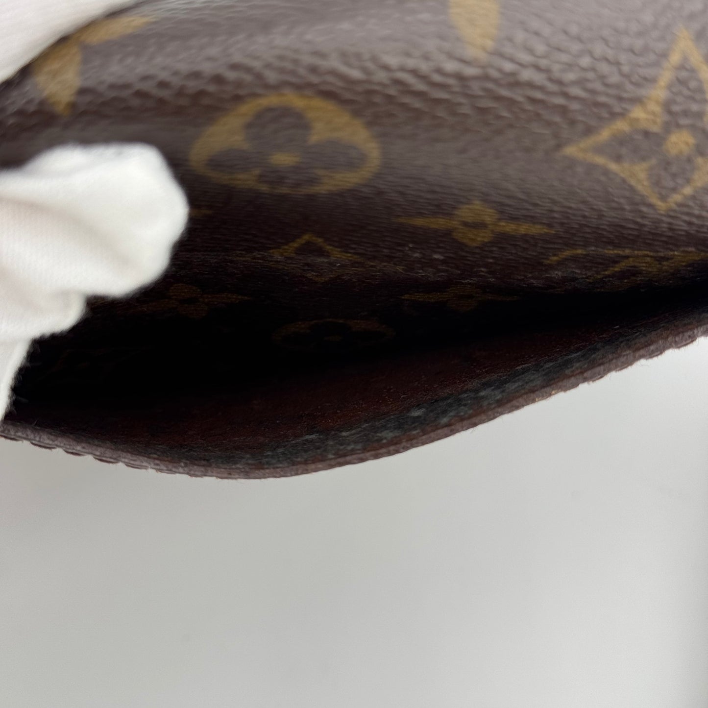 Louis Vuitton Saint-Cloud