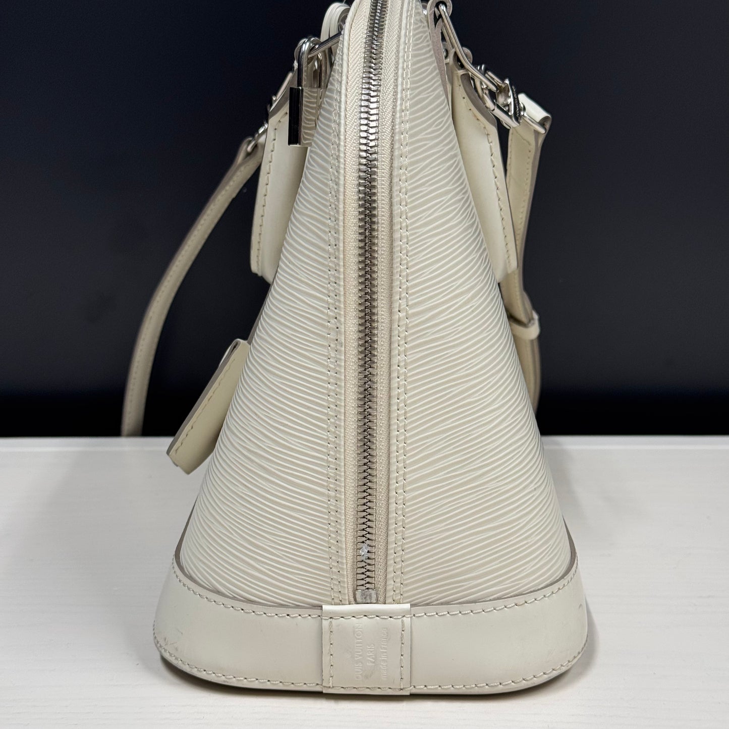 Louis Vuitton Alma