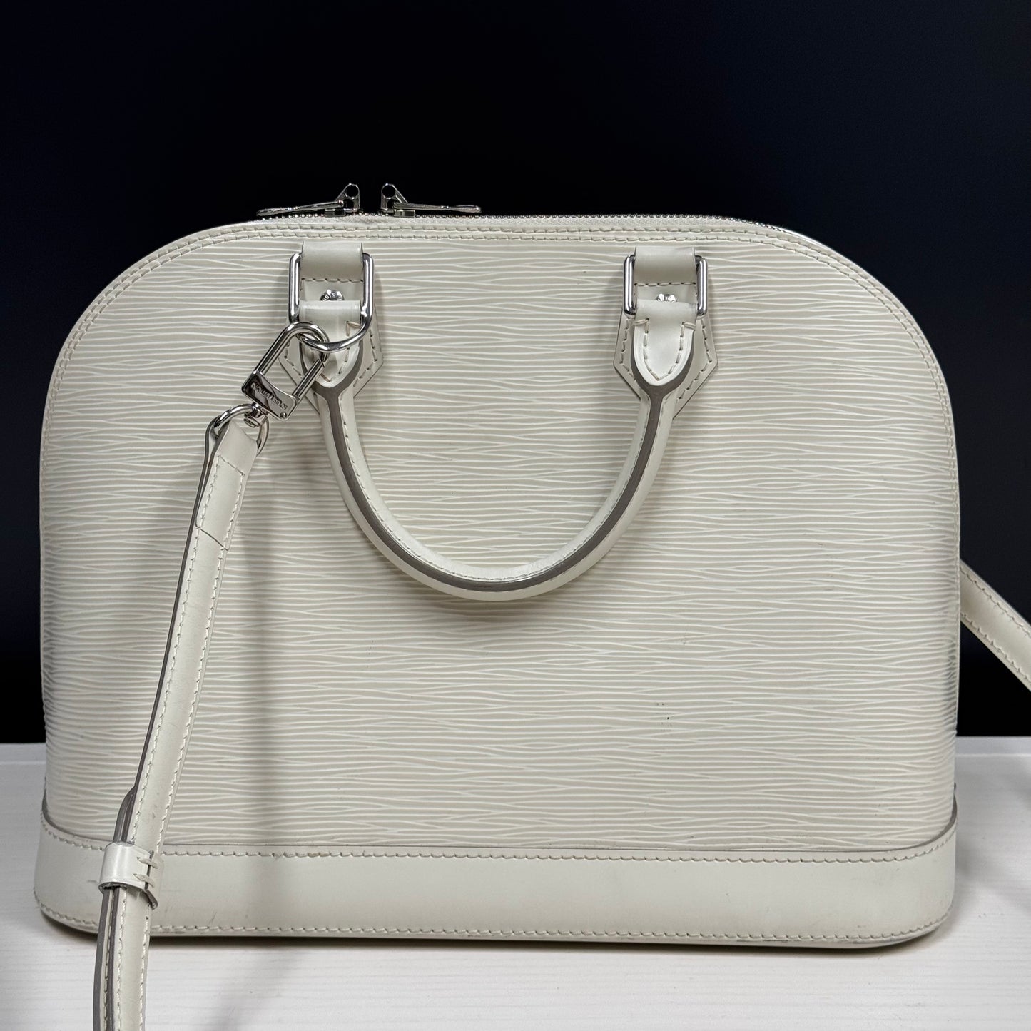 Louis Vuitton Alma
