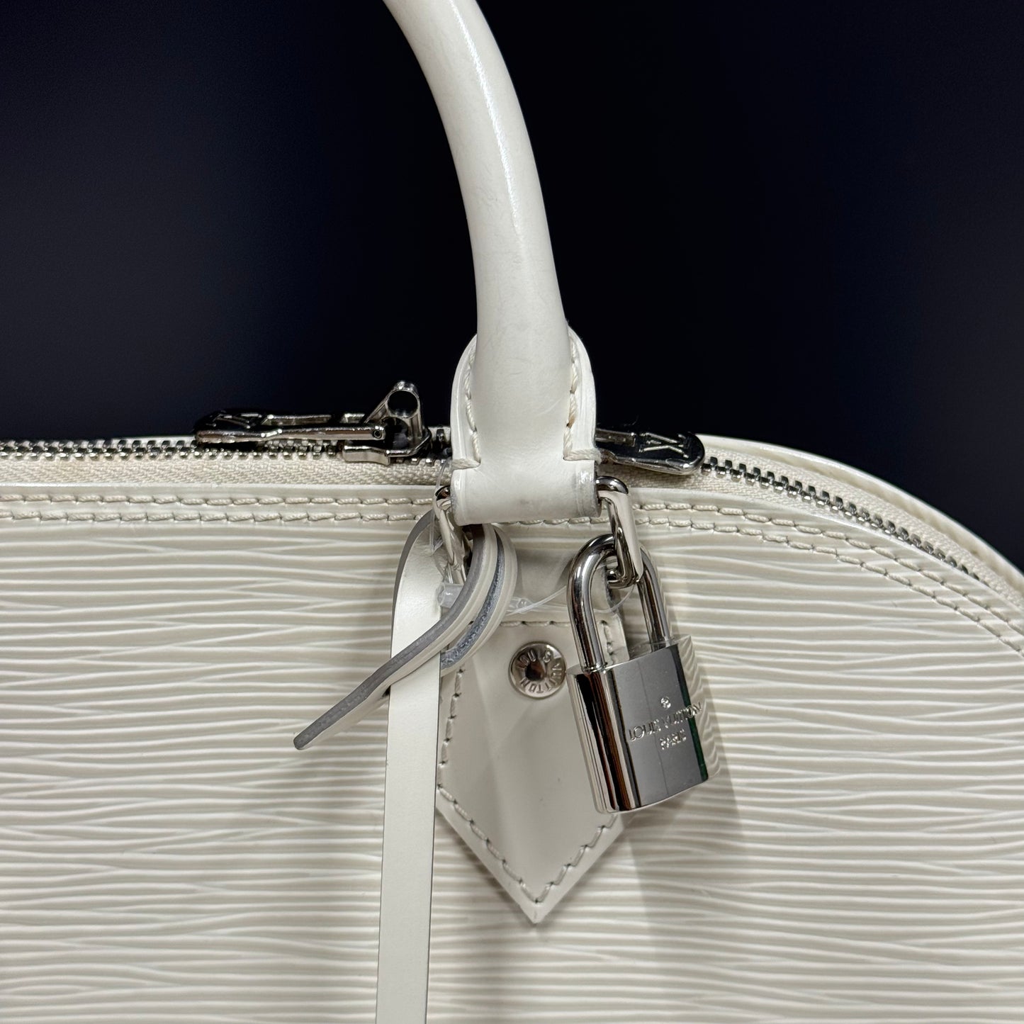 Louis Vuitton Alma