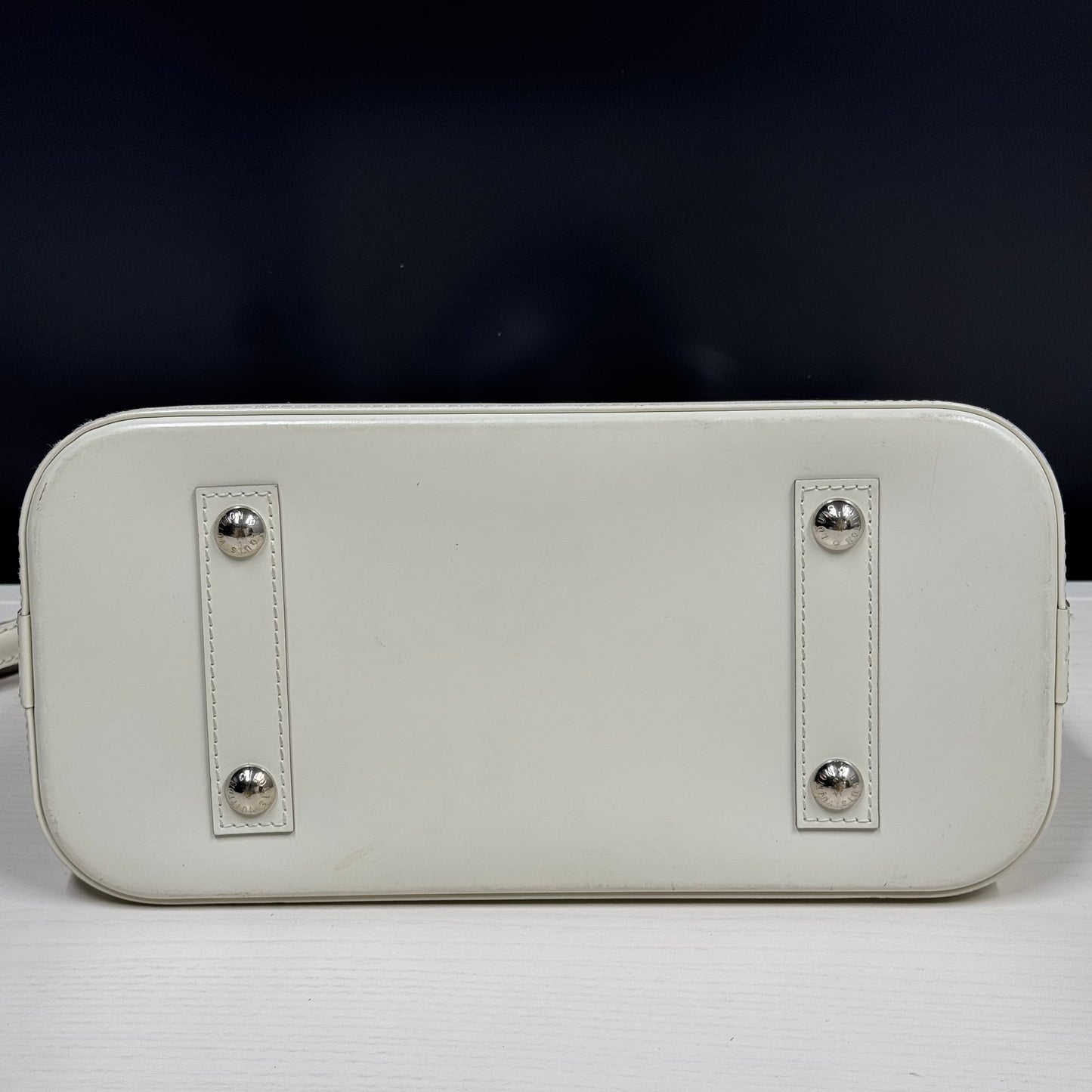 Louis Vuitton Alma