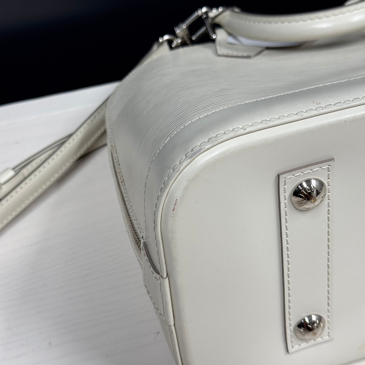 Louis Vuitton Alma