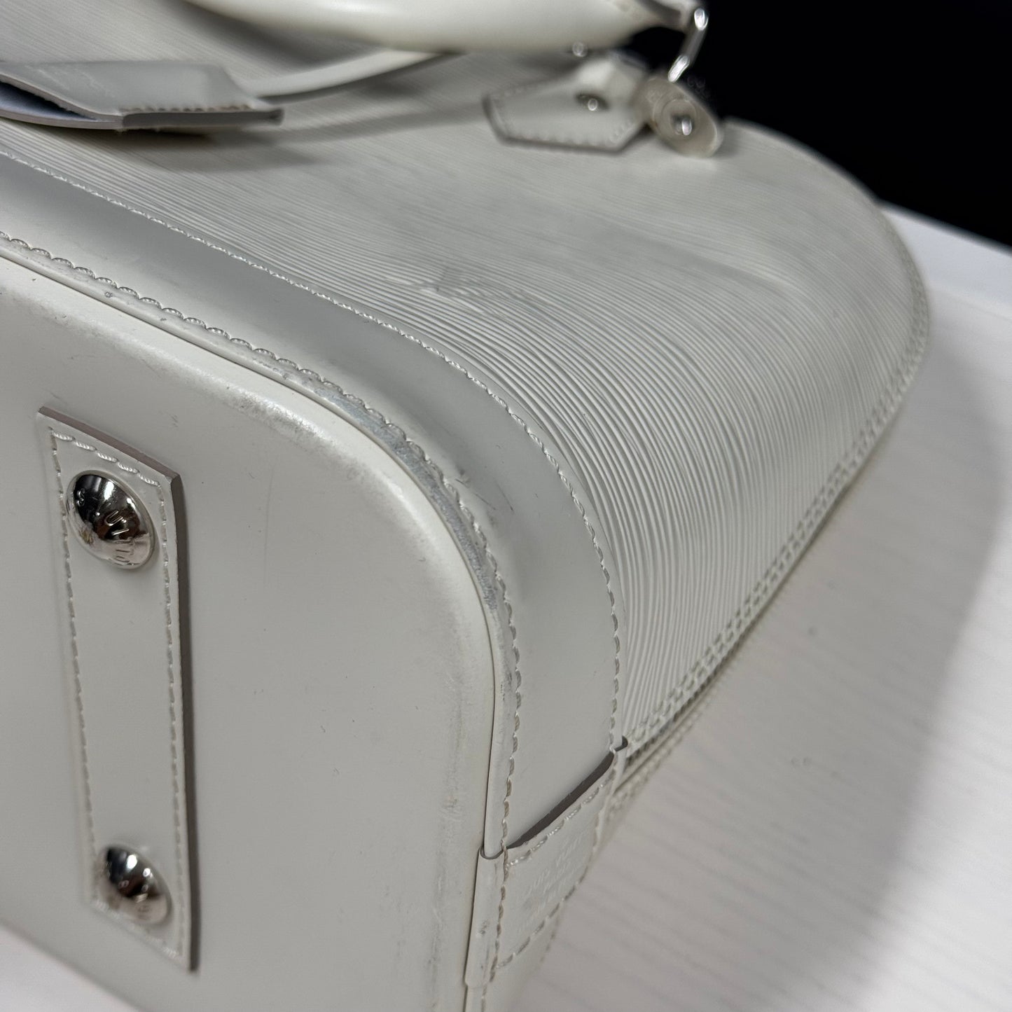 Louis Vuitton Alma