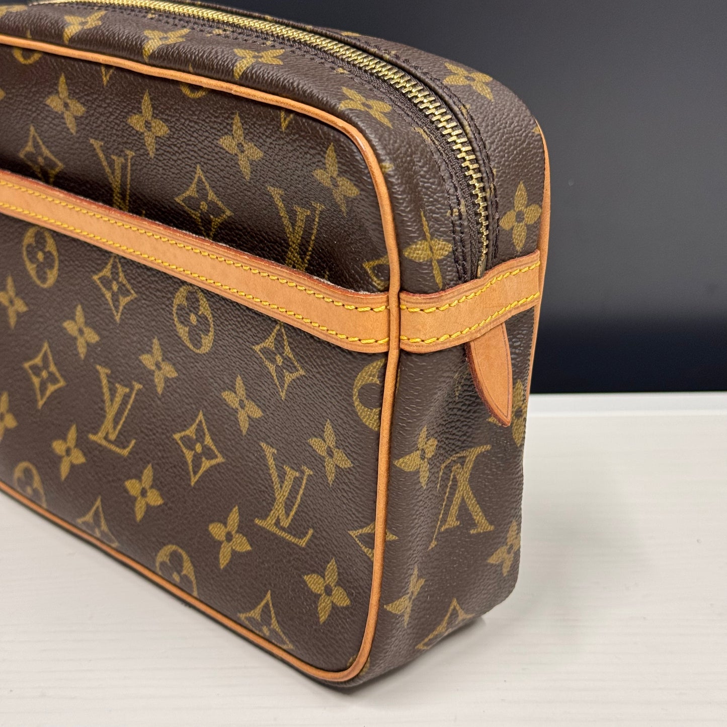 Louis Vuitton Compiègne