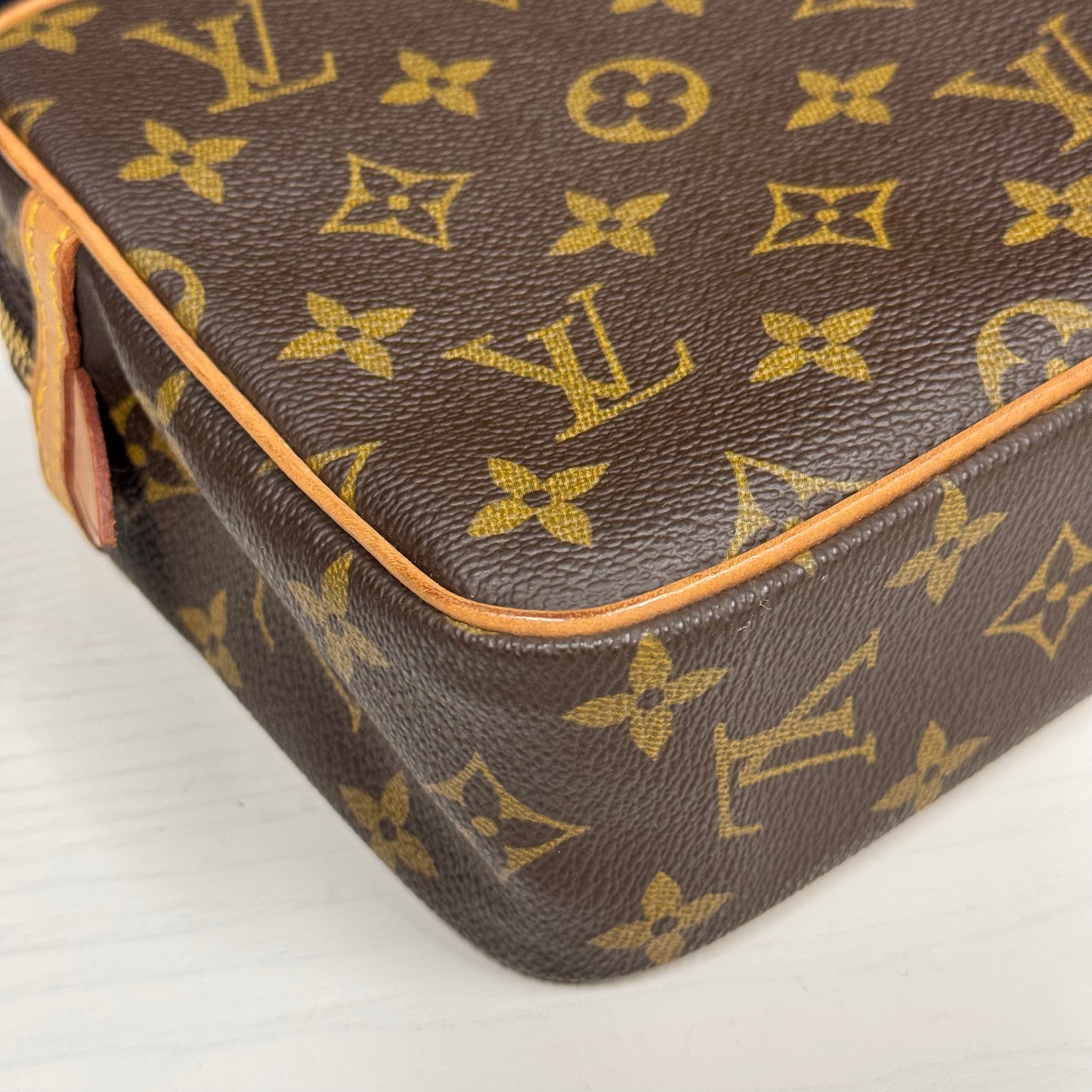 Louis Vuitton Compiègne