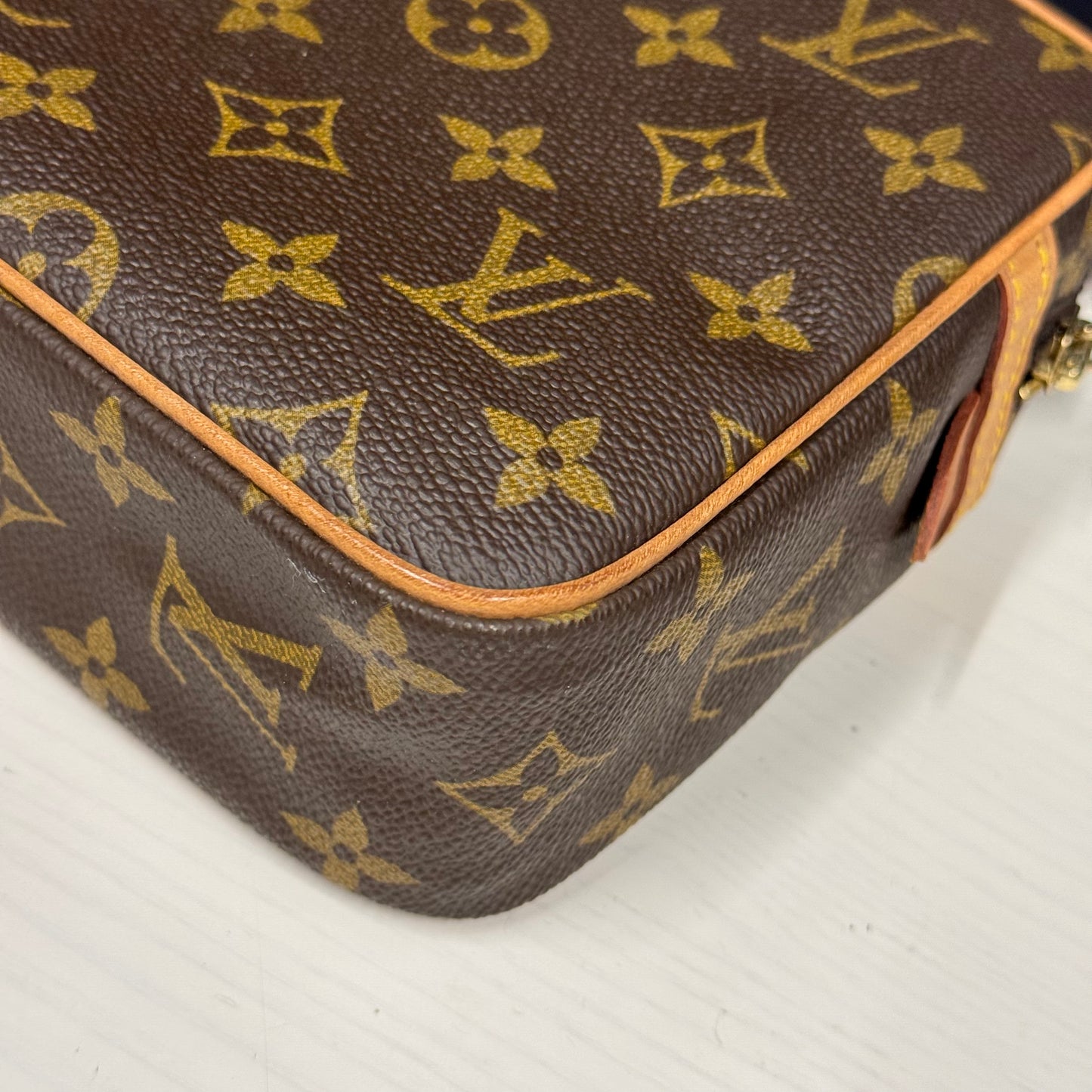 Louis Vuitton Compiègne