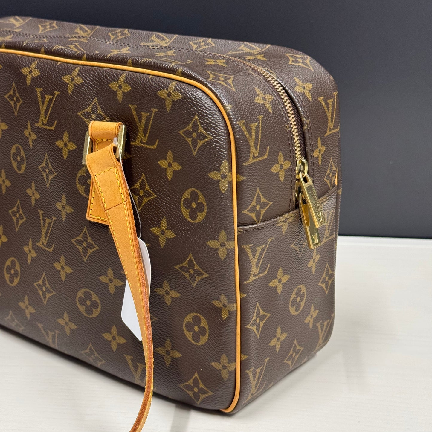 Louis Vuitton Cite