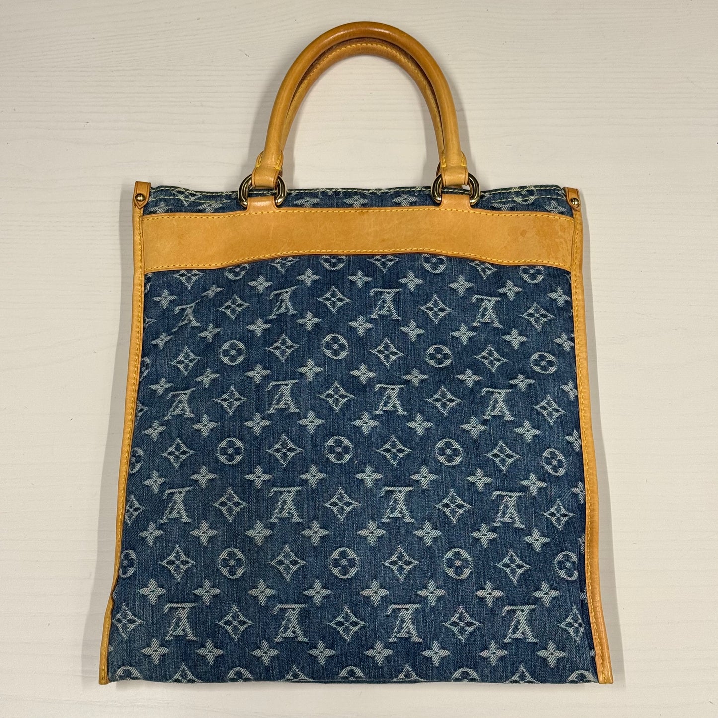 Louis Vuitton Cabas denim