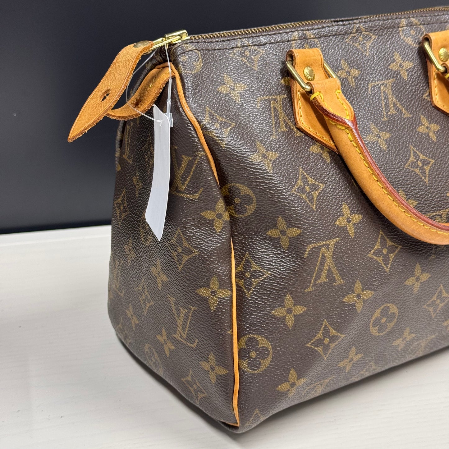 Louis Vuitton Speedy 25