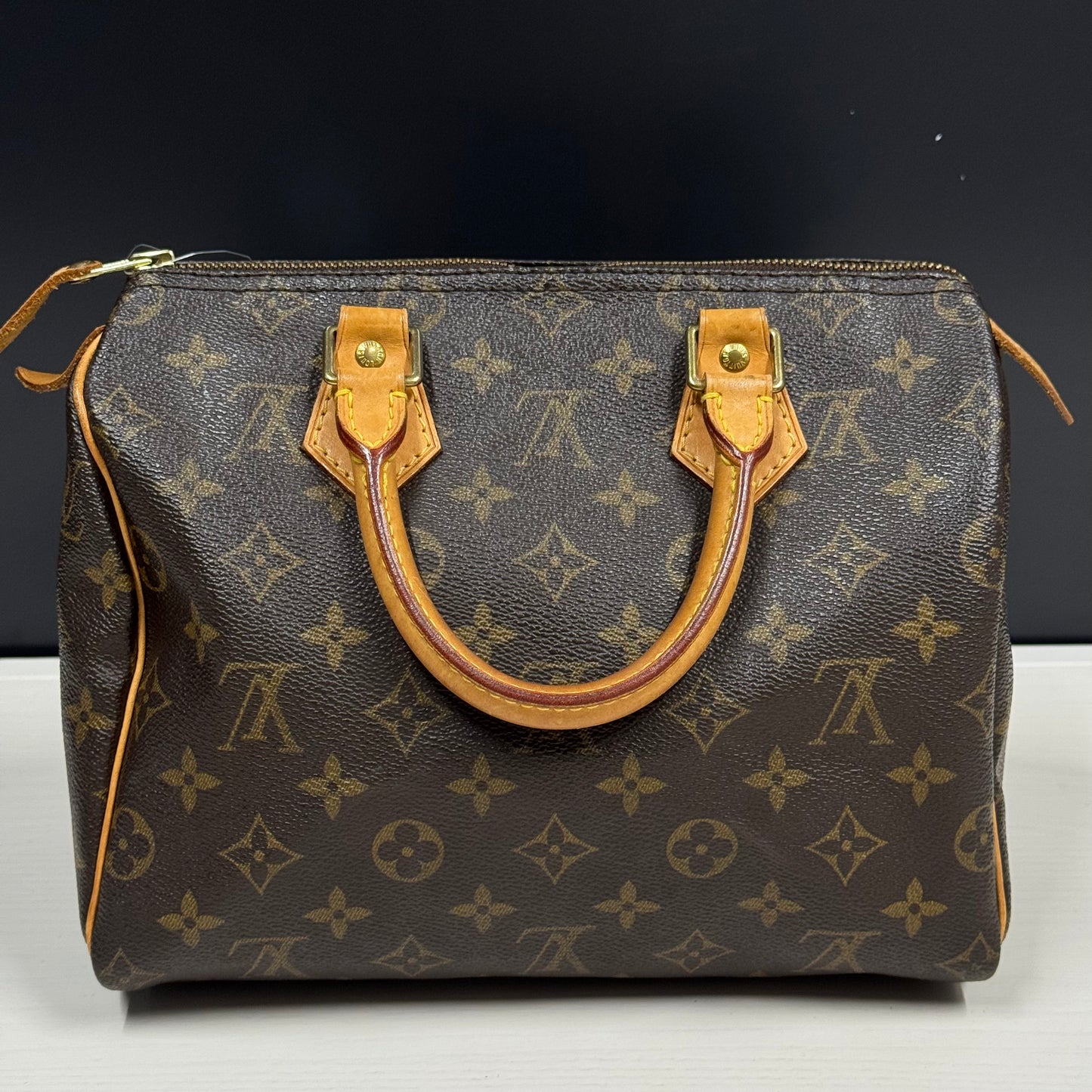 Louis Vuitton Speedy 25