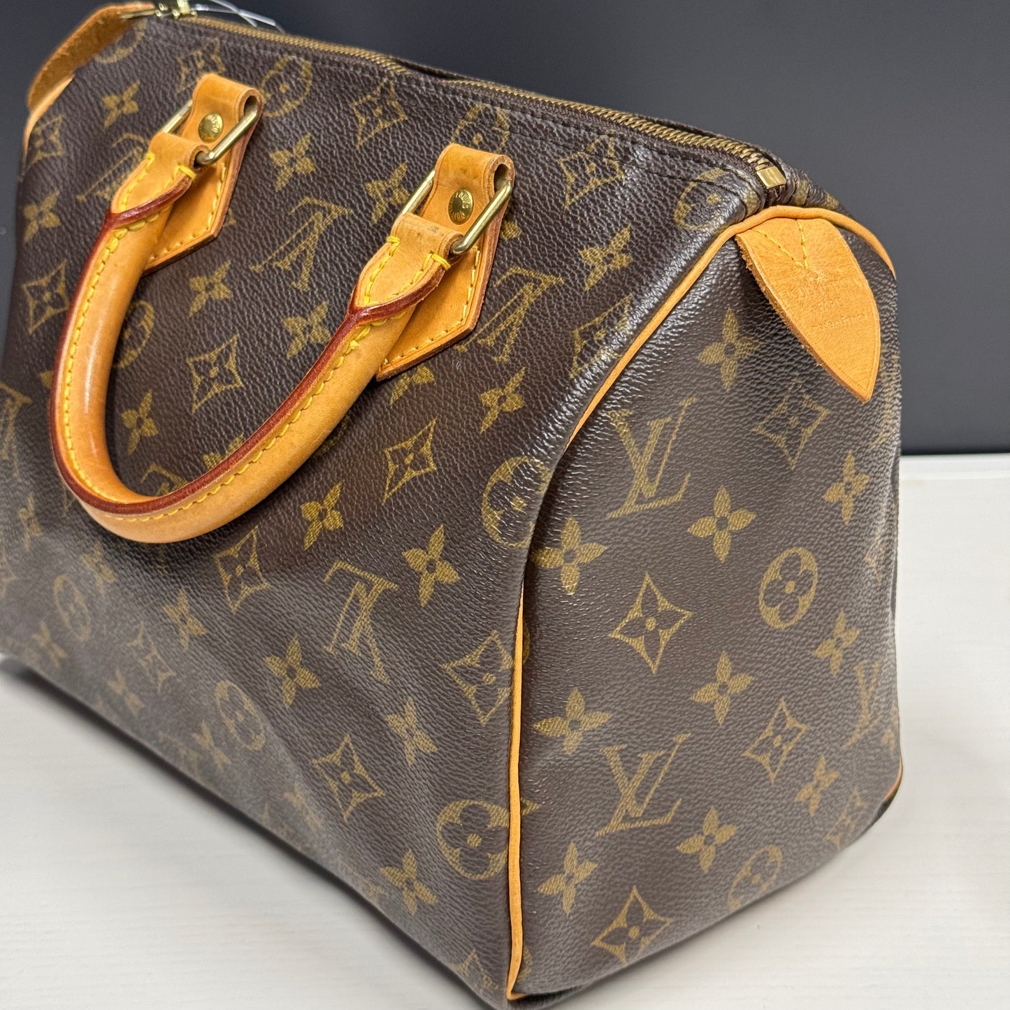 Louis Vuitton Speedy 25
