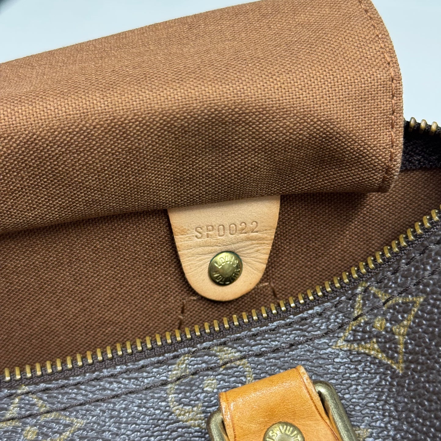 Louis Vuitton Speedy 25