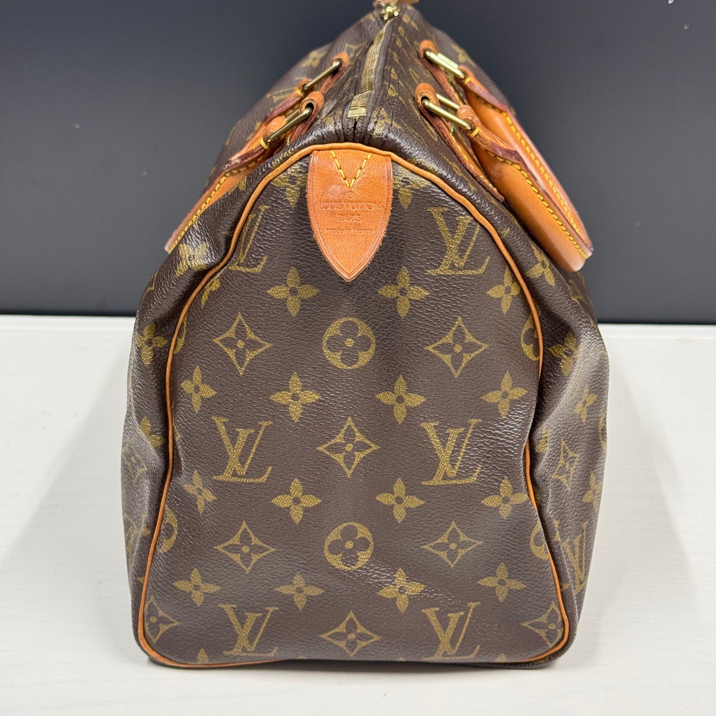 Louis Vuitton Speedy 30
