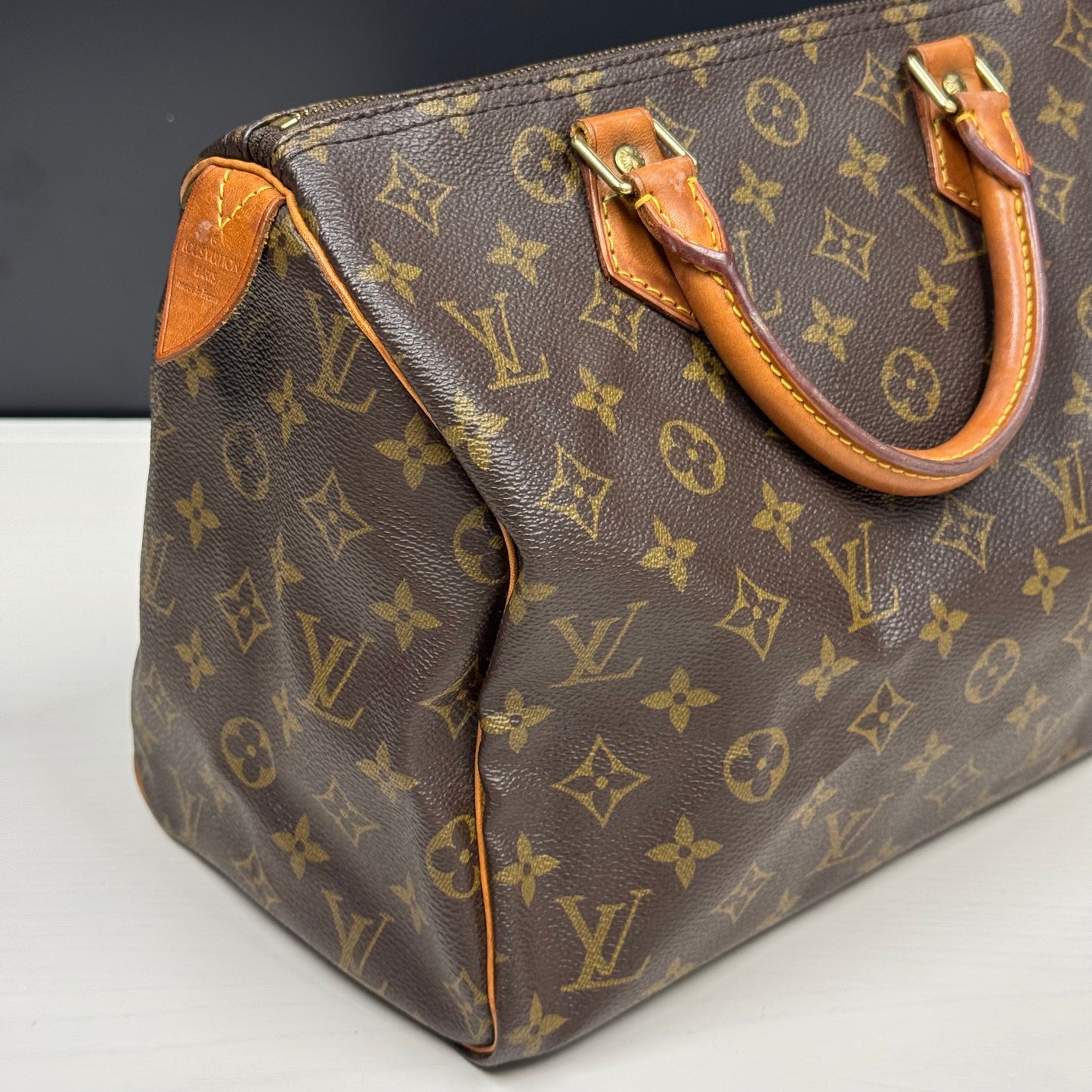 Louis Vuitton Speedy 30