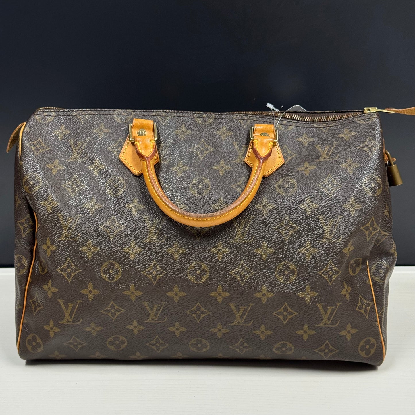 Louis Vuitton Speedy 35