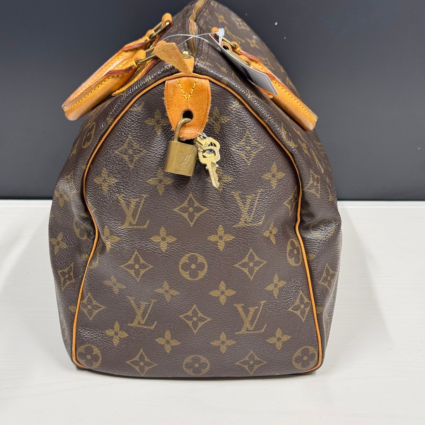 Louis Vuitton Speedy 35