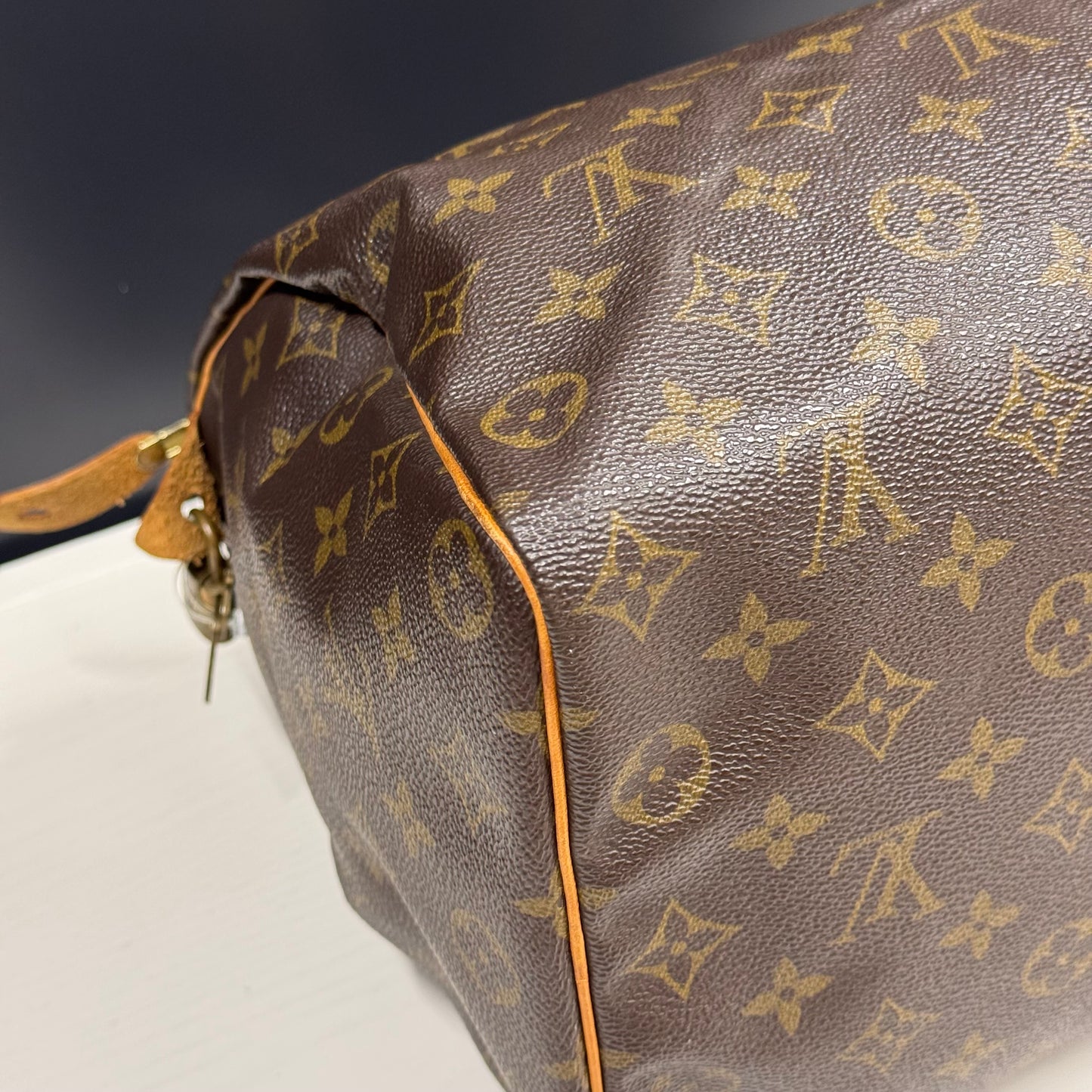 Louis Vuitton Speedy 35