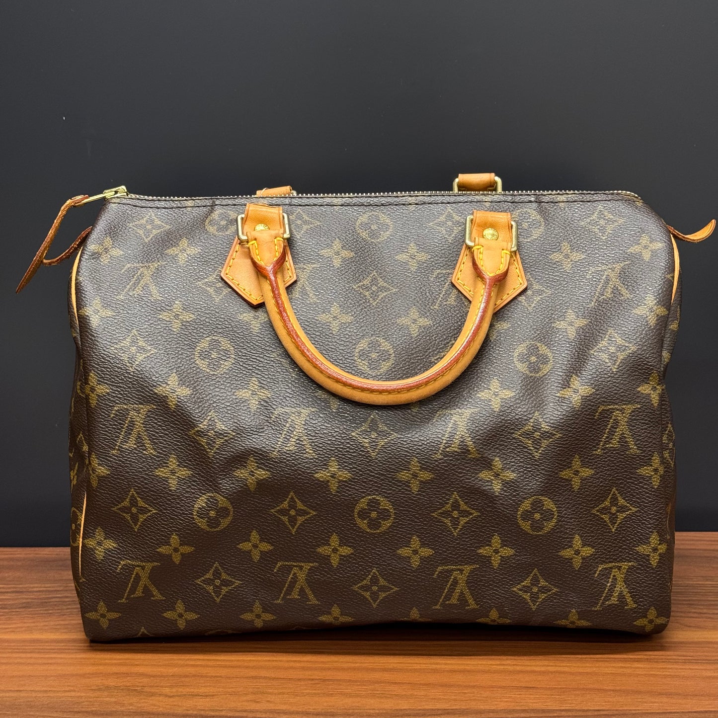 Louis Vuitton Speedy 30