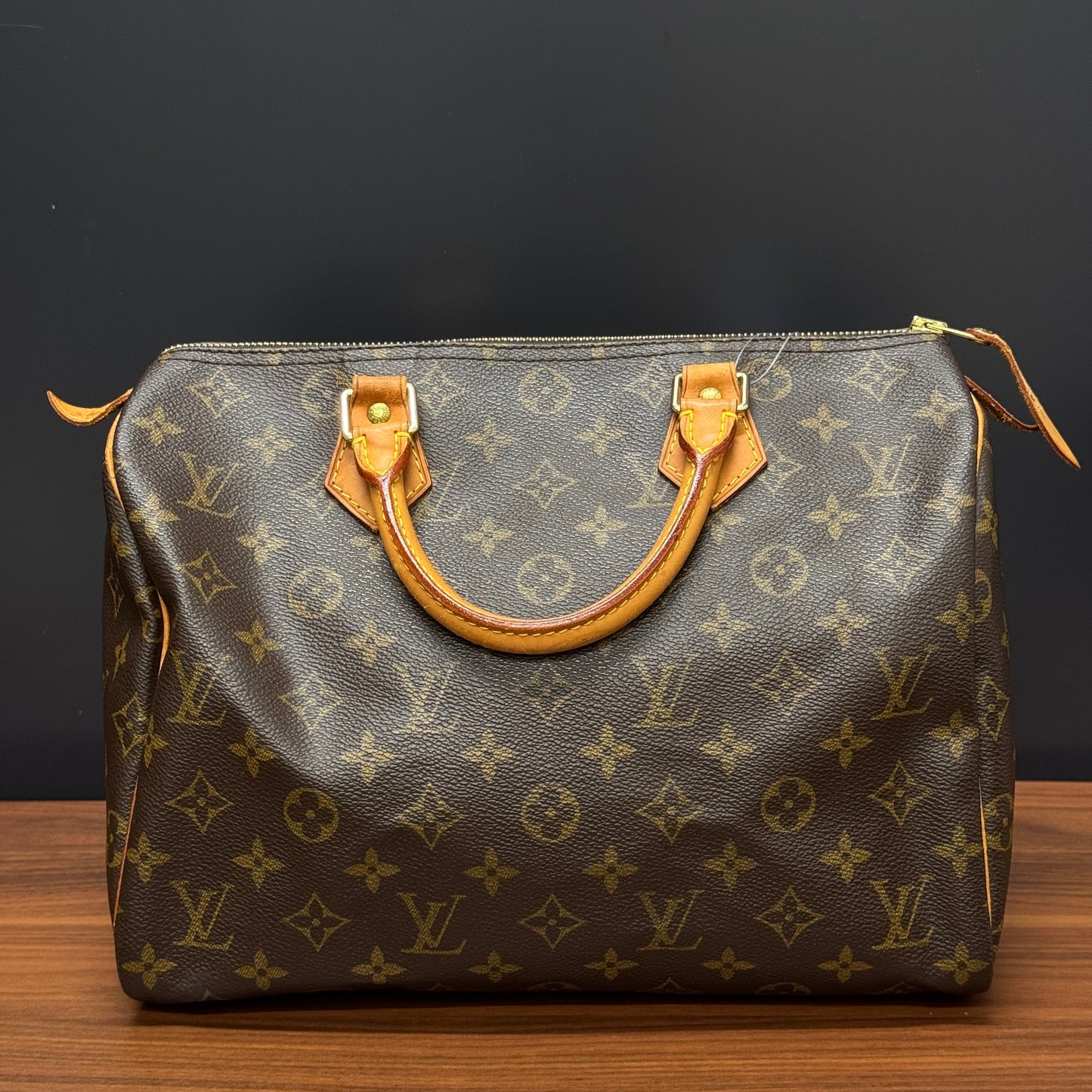 Louis Vuitton Speedy 30
