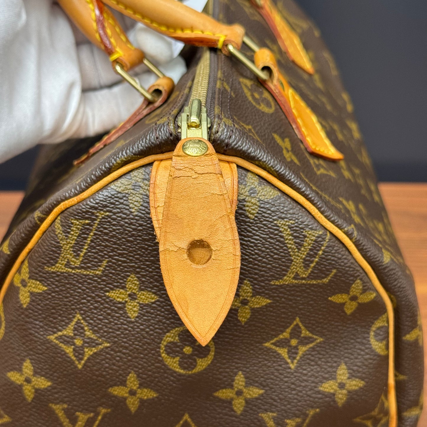 Louis Vuitton Speedy 30