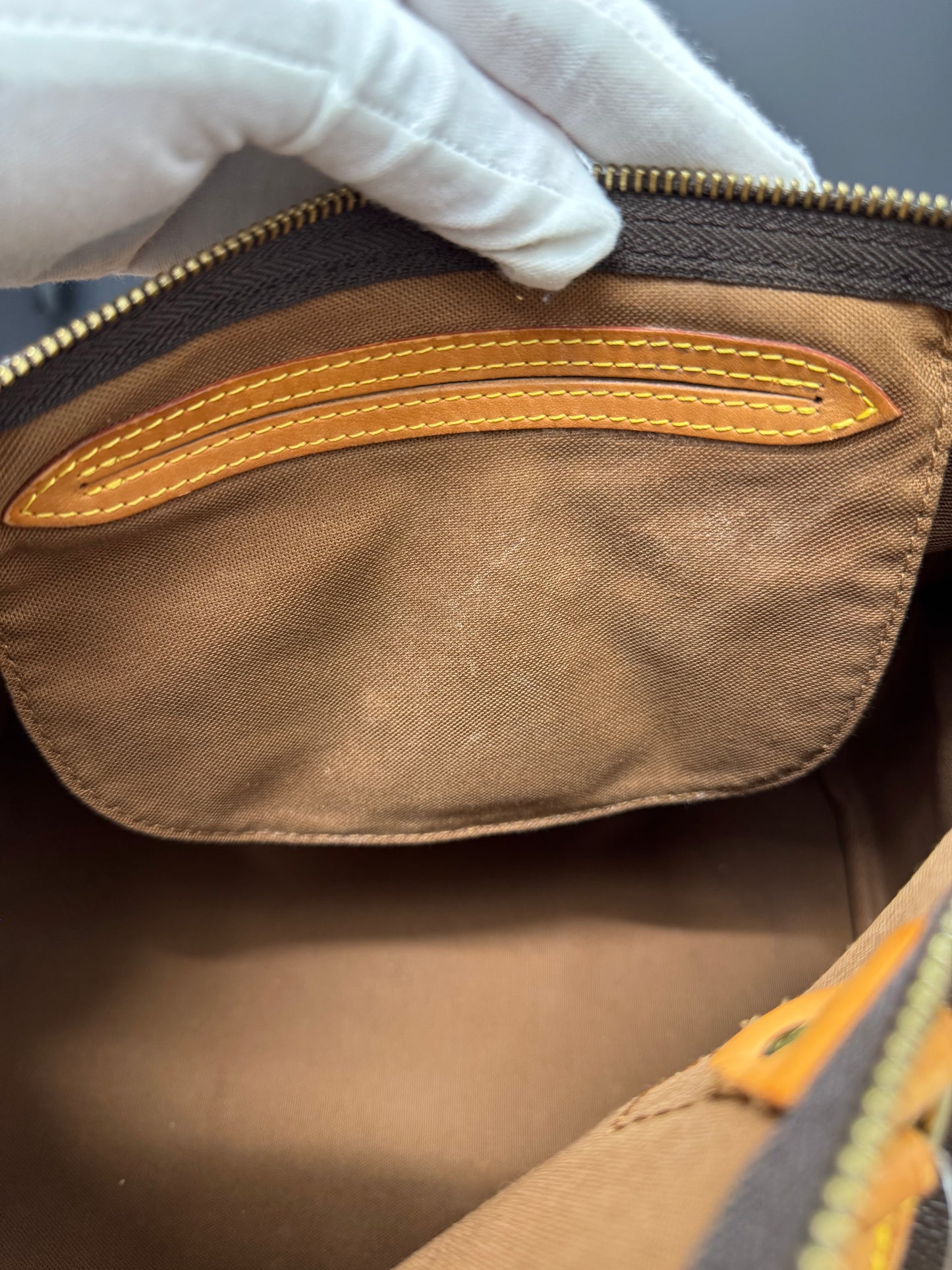 Louis Vuitton Speedy 30