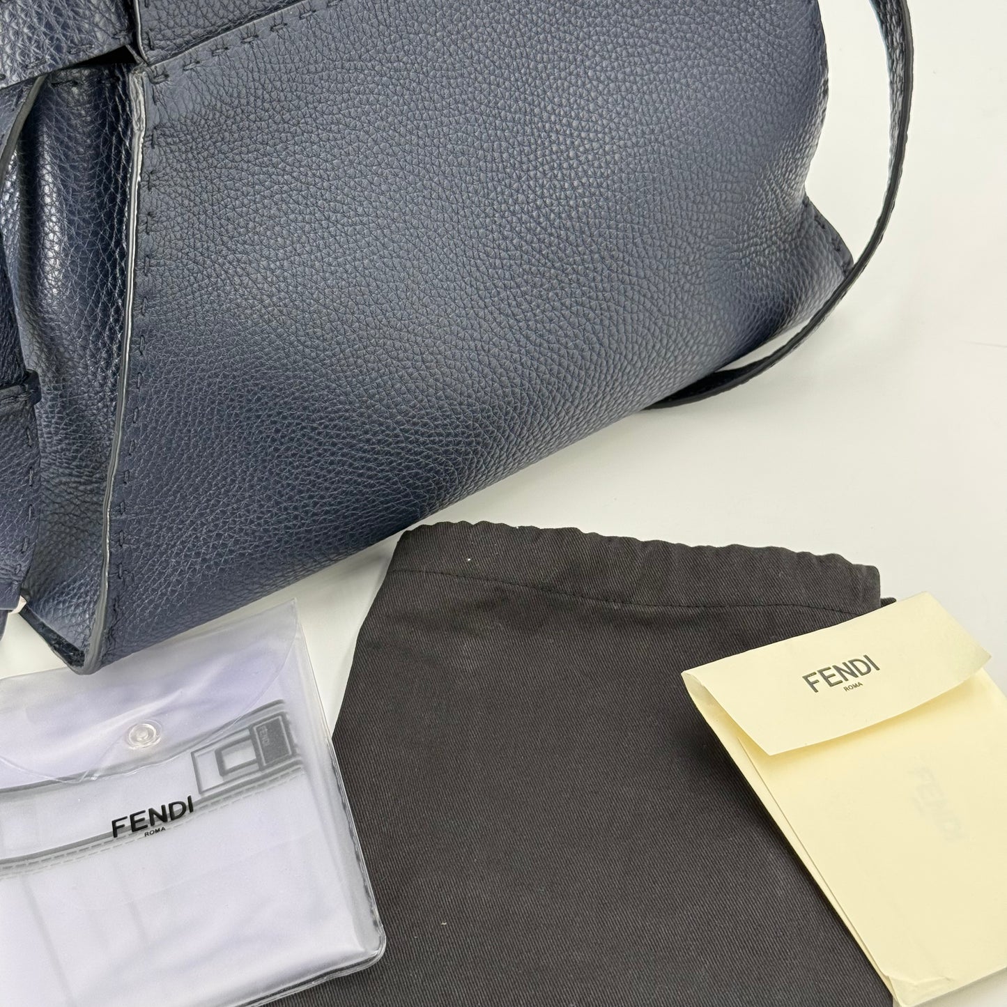 Fendi peekaboo selleria Navy