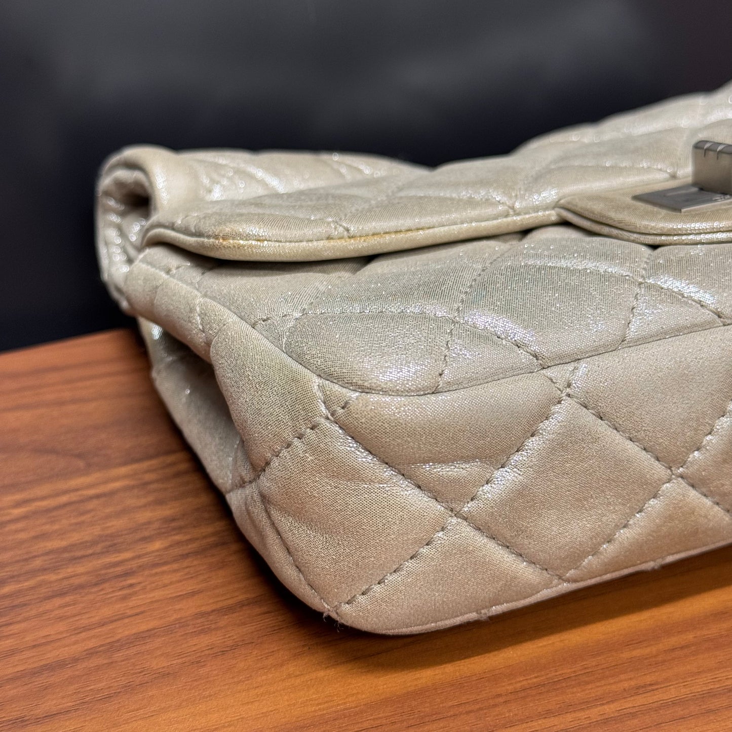 Chanel pochette 2.55