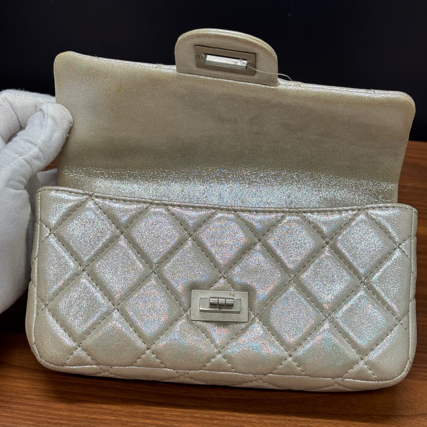 Chanel pochette 2.55