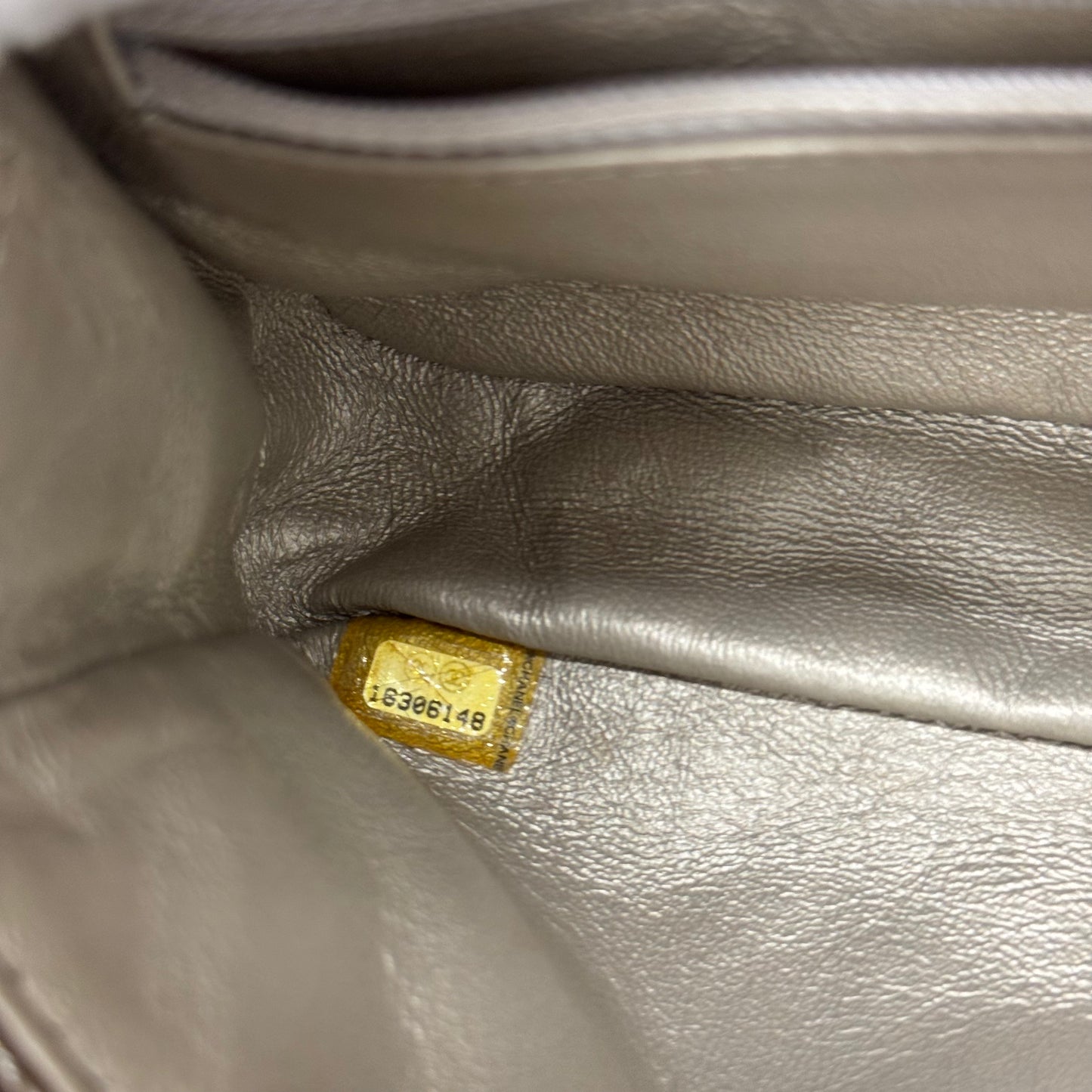 Chanel pochette 2.55
