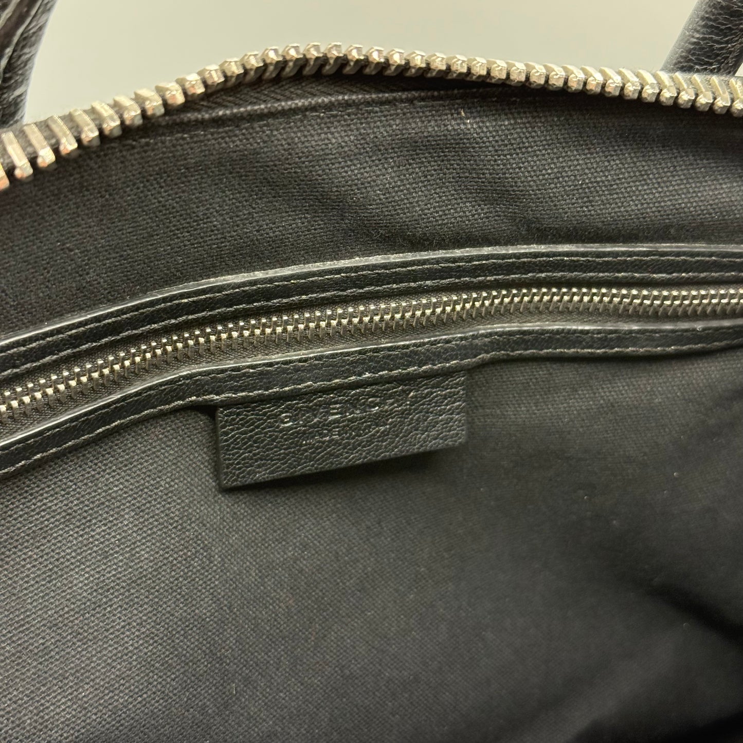 Givenchy Antigona GM