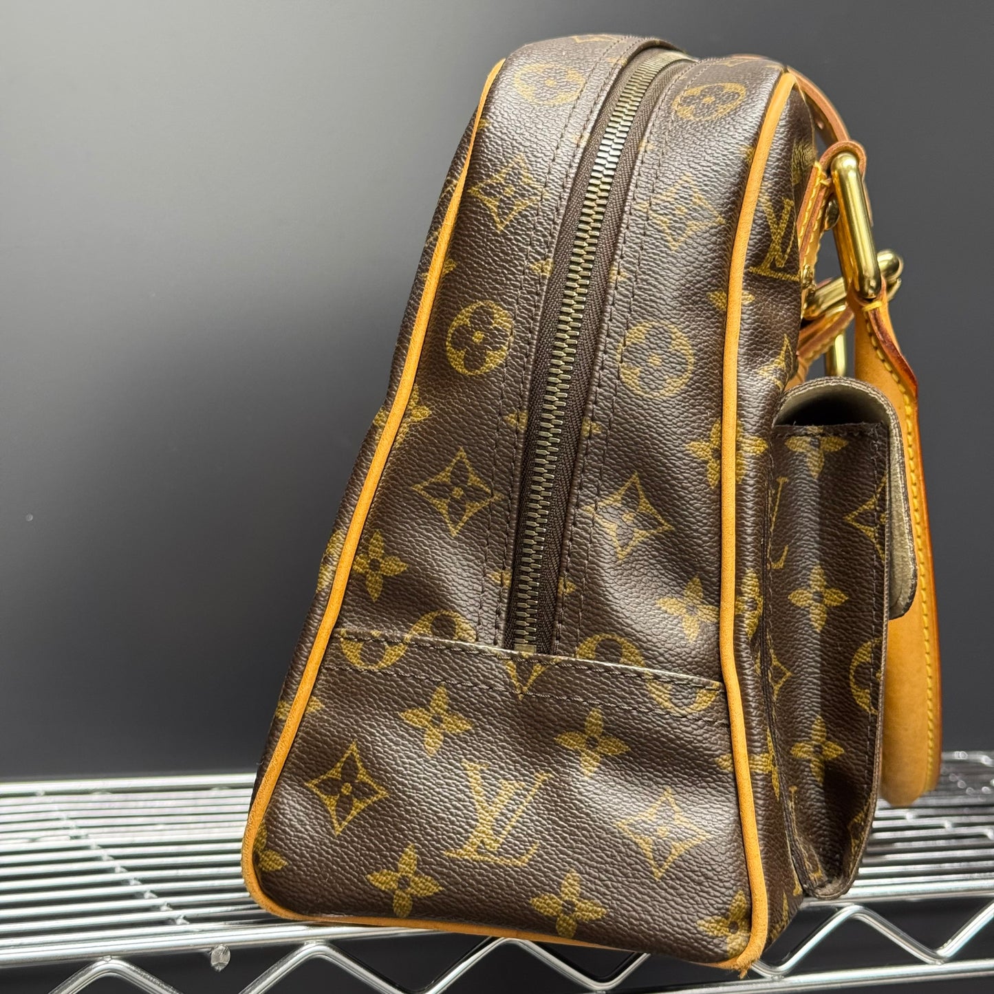 Louis Vuitton Manhattan GM
