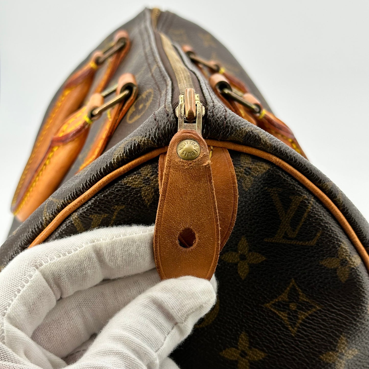 Louis Vuitton Speedy 30