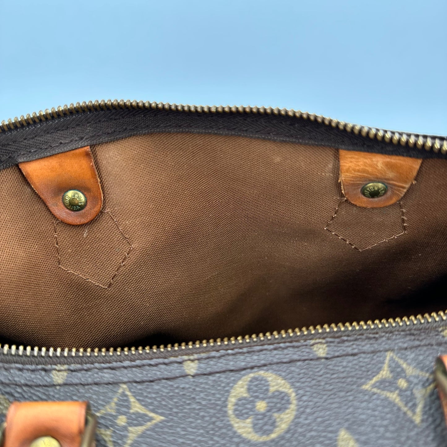 Louis Vuitton Speedy 30
