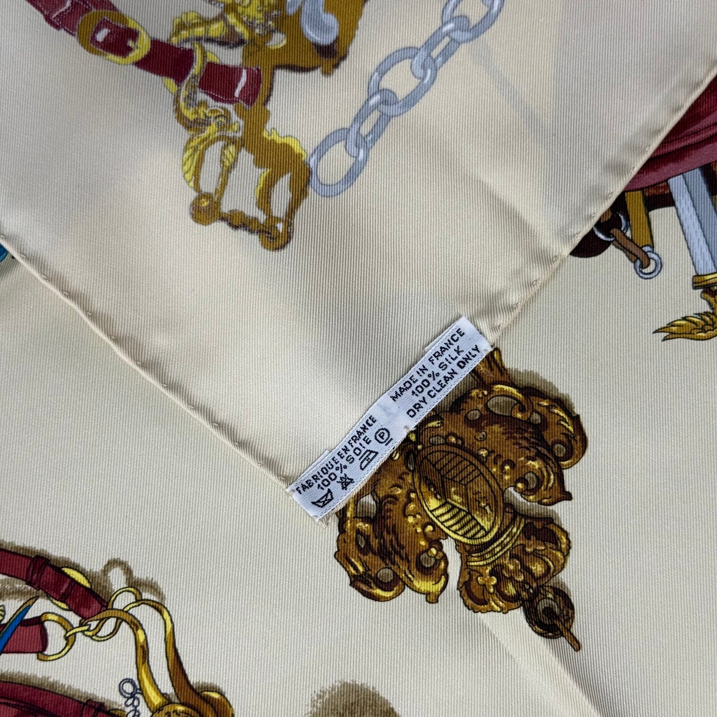 Hermès Carré « MUSÉE »