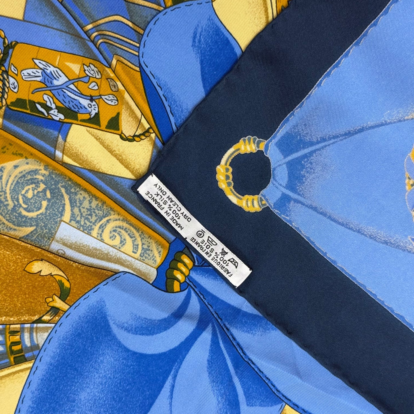 Hermès Carré « SOLEIL DE SOIE »