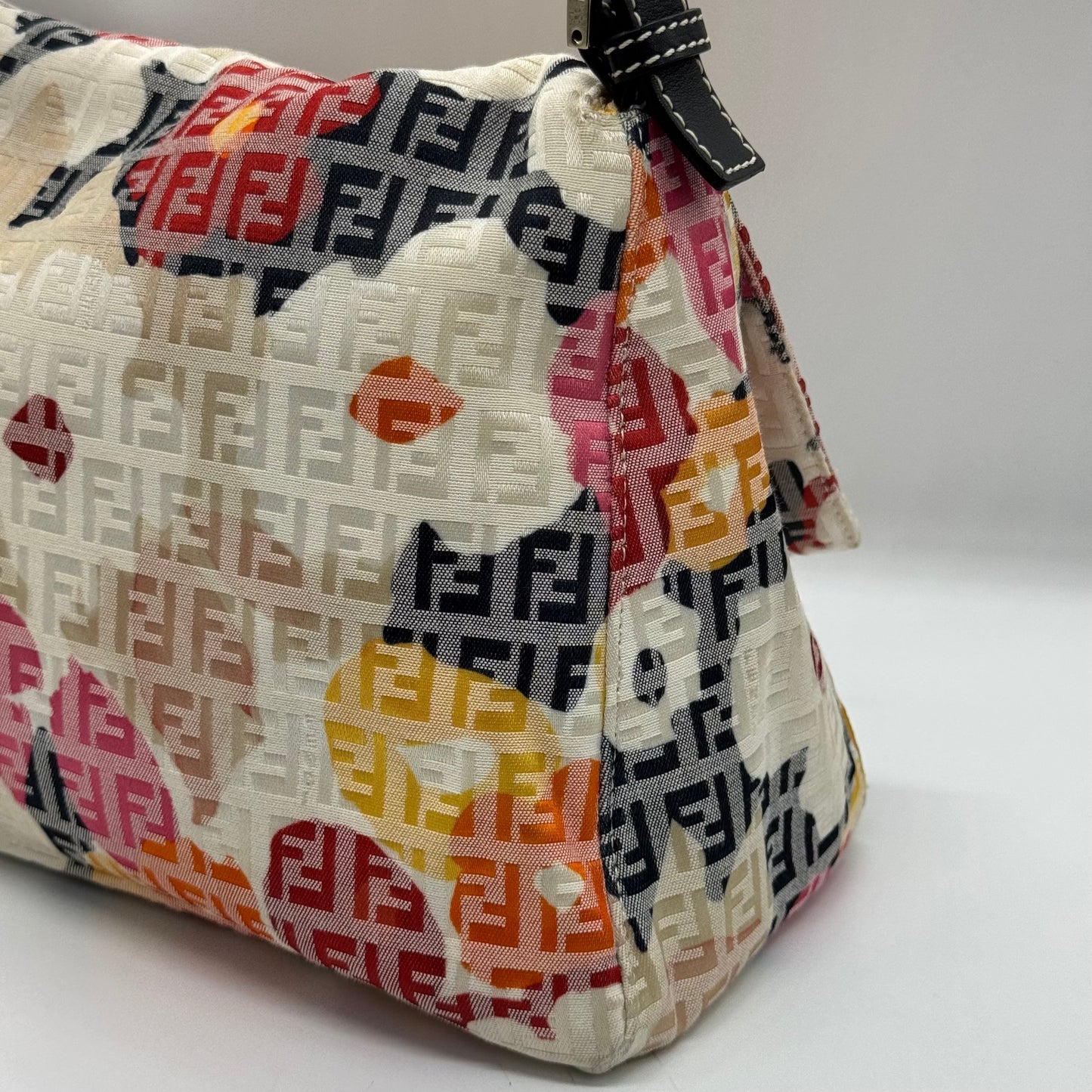 Fendi Baguette Mama
