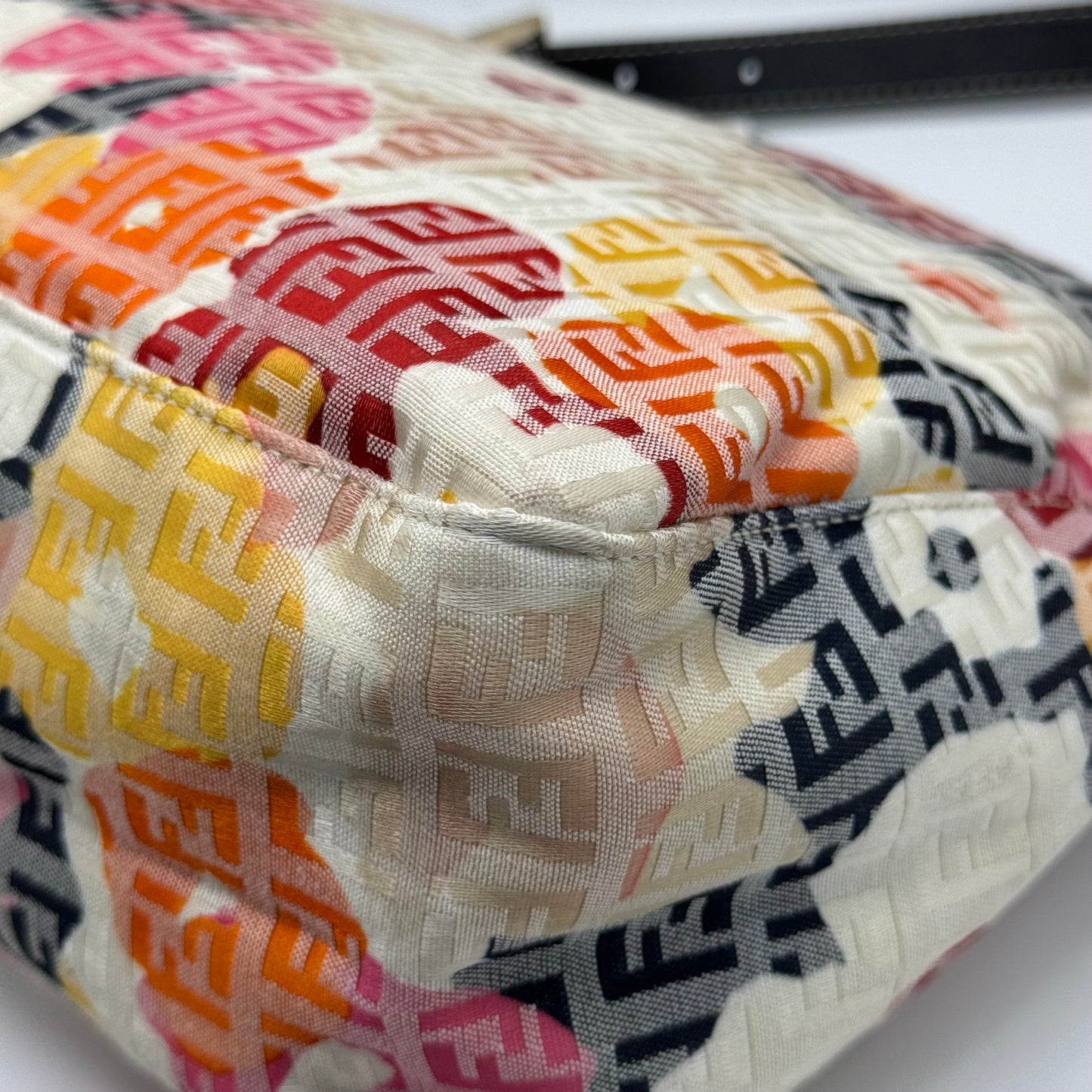 Fendi Baguette Mama
