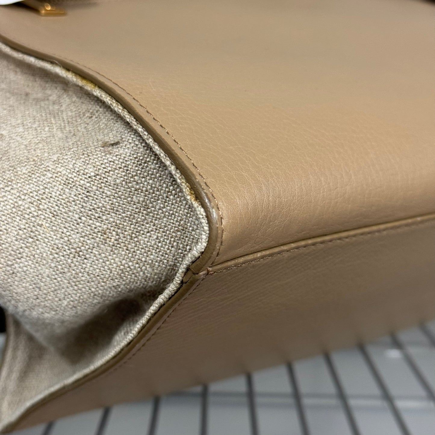 Céline Trapeze