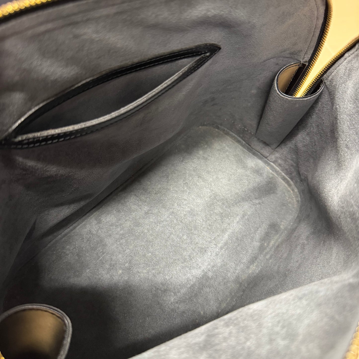 Louis Vuitton Alma noir