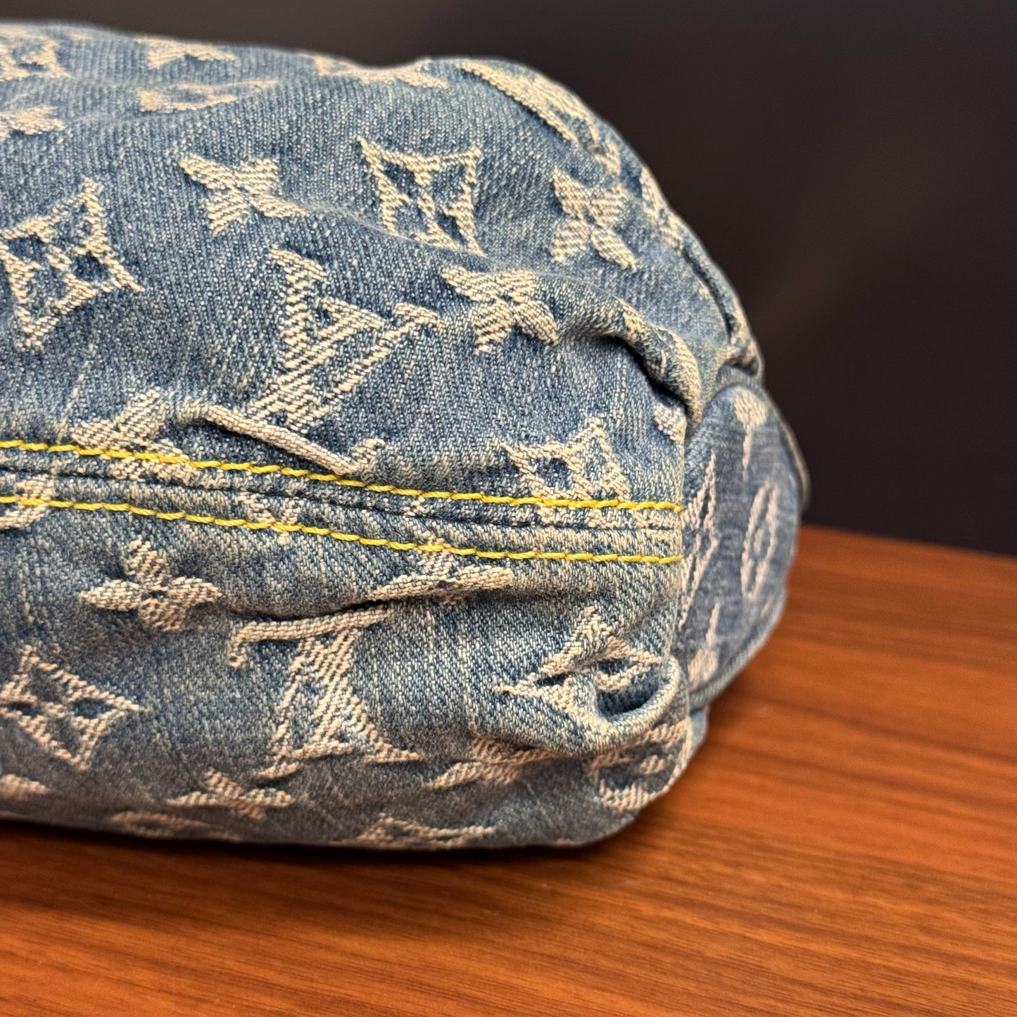 Louis Vuitton Pleaty