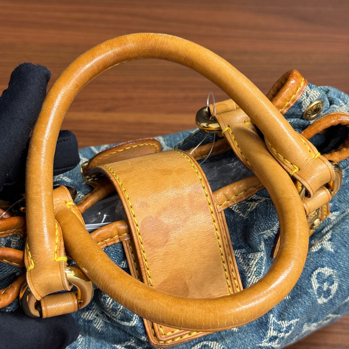 Louis Vuitton Pleaty
