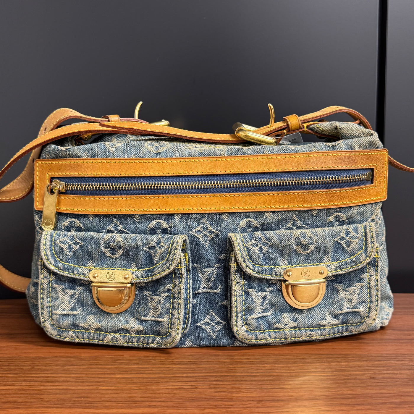 Louis Vuitton Baggy