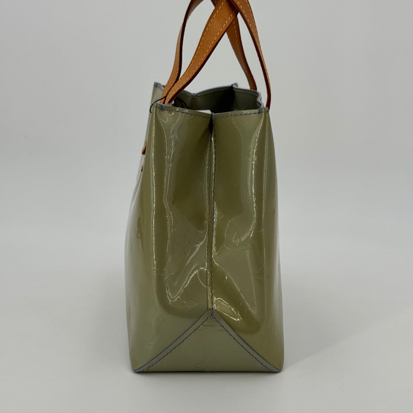 Louis Vuitton Reade