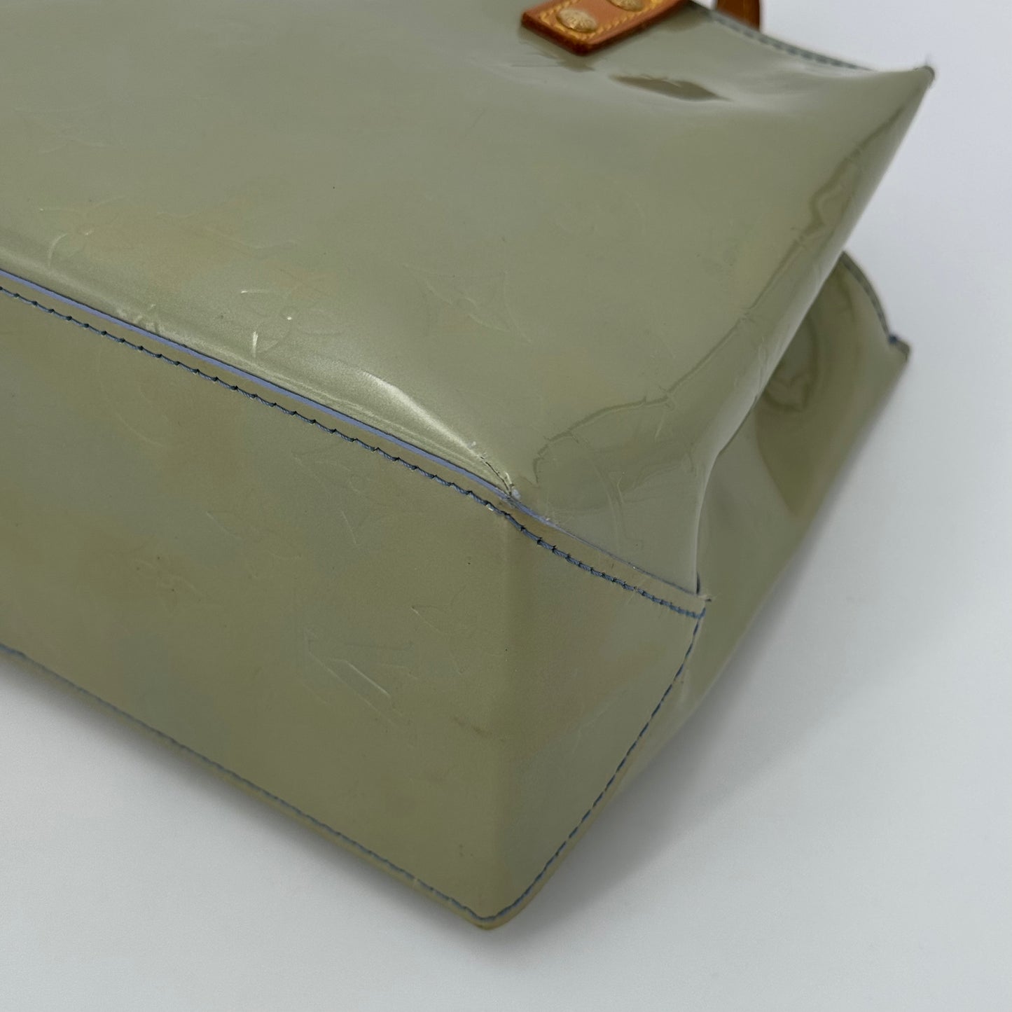 Louis Vuitton Reade