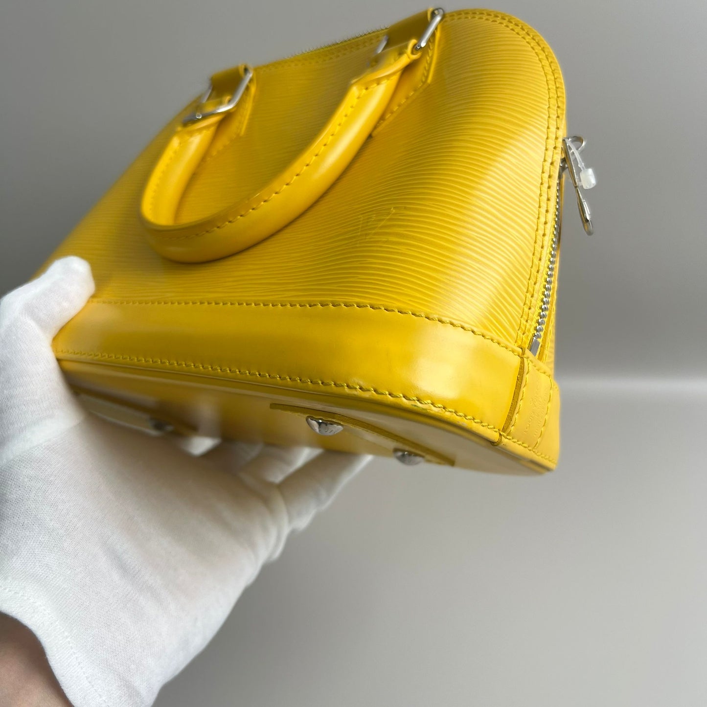 Louis Vuitton BB Alma