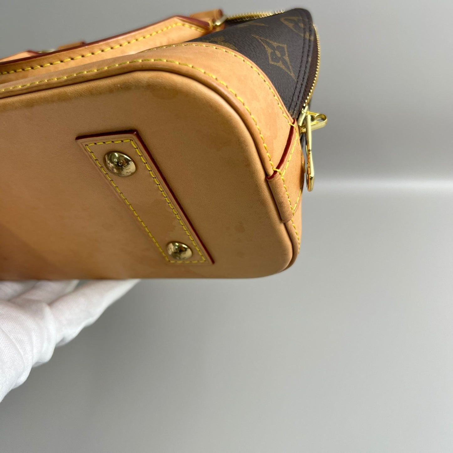 Louis Vuitton Alma BB