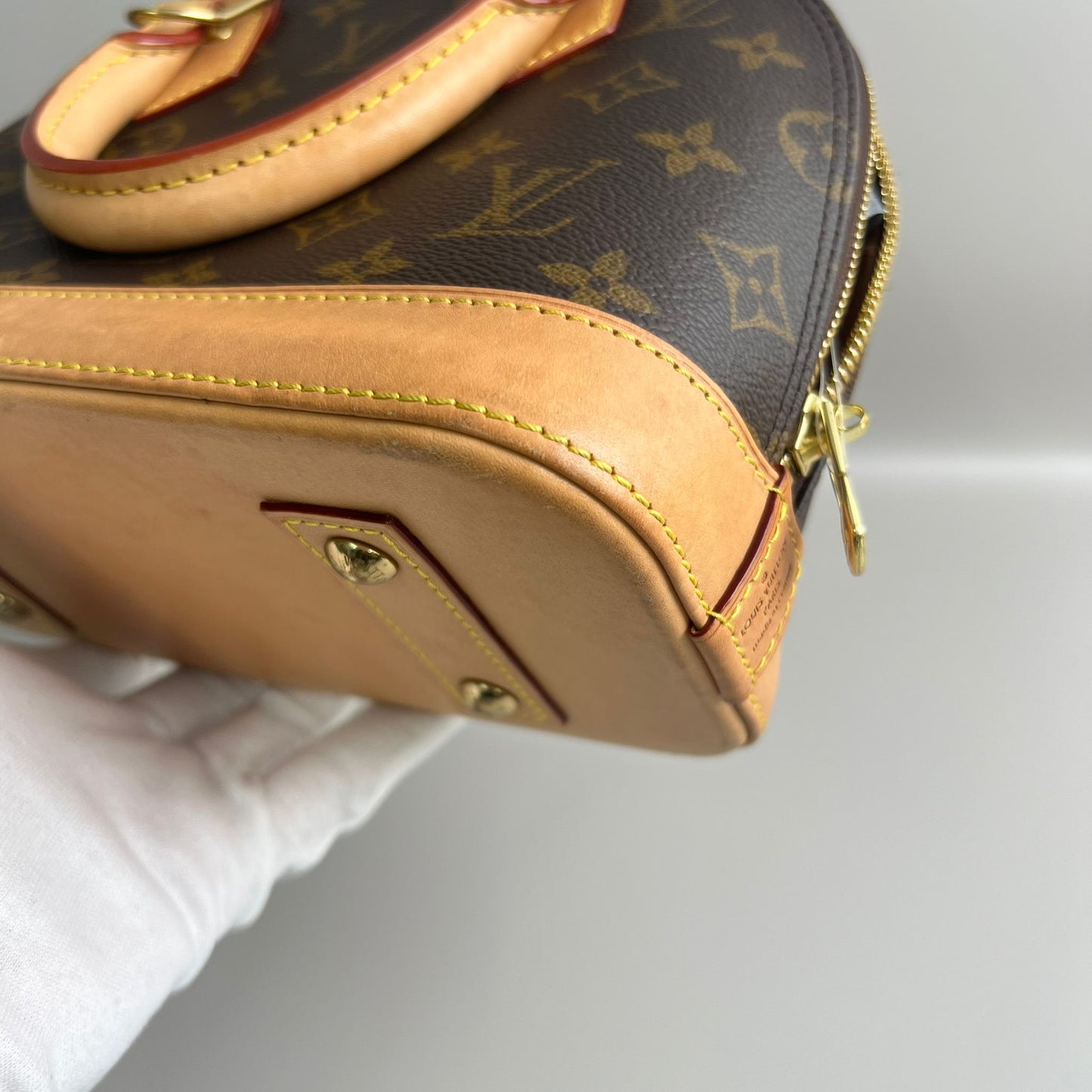 Louis Vuitton Alma BB