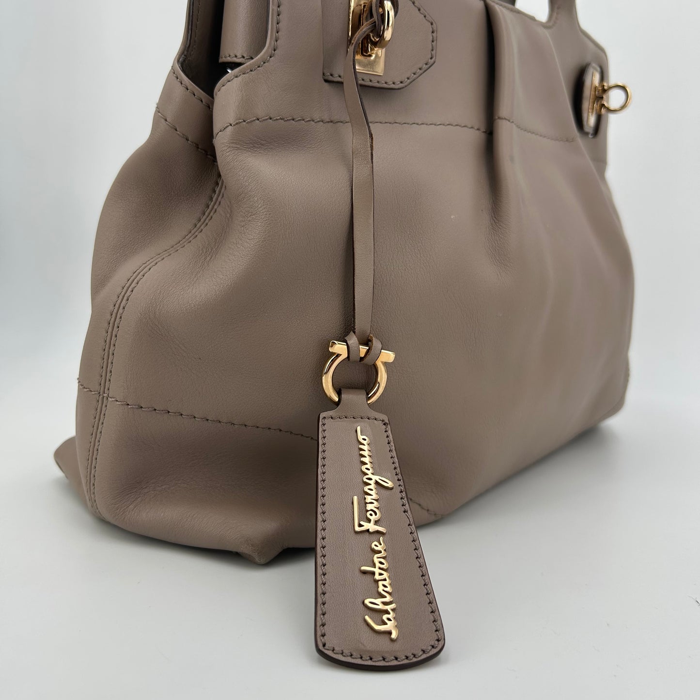 Salvatore Ferragamo Sac à main